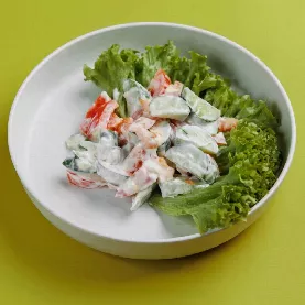Овощной салат со сметанкой